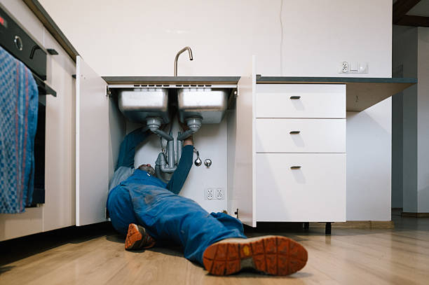 Professional Plumbing technician working in Posey, CA